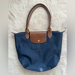 Navy Longchamp Medium Le Pliage Nylon Shoulder Tote